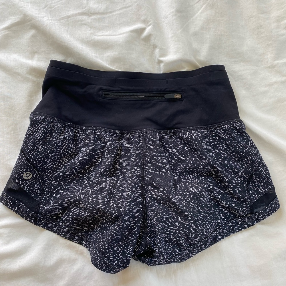 Lululemon size 2 workout shorts